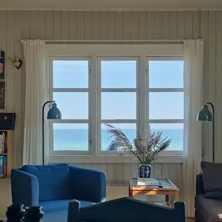 Original From 1932 By The Water Semesterbostad