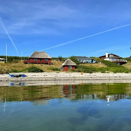 Original From 1932 By The Water Semesterbostad *