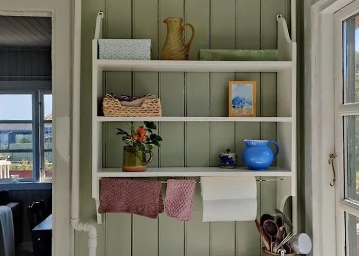 Feriehus Original From 1932 By The Water *