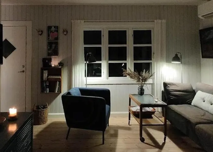 Feriehus Original From 1932 By The Water