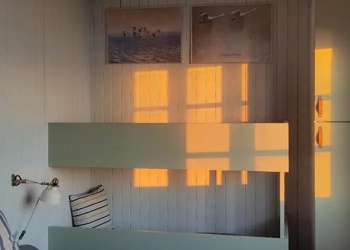 Feriehus Original From 1932 By The Water